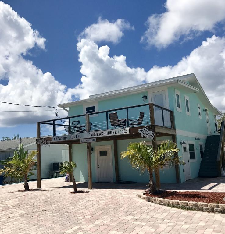 Fort Myers Beach House-On A Canal Exterior photo